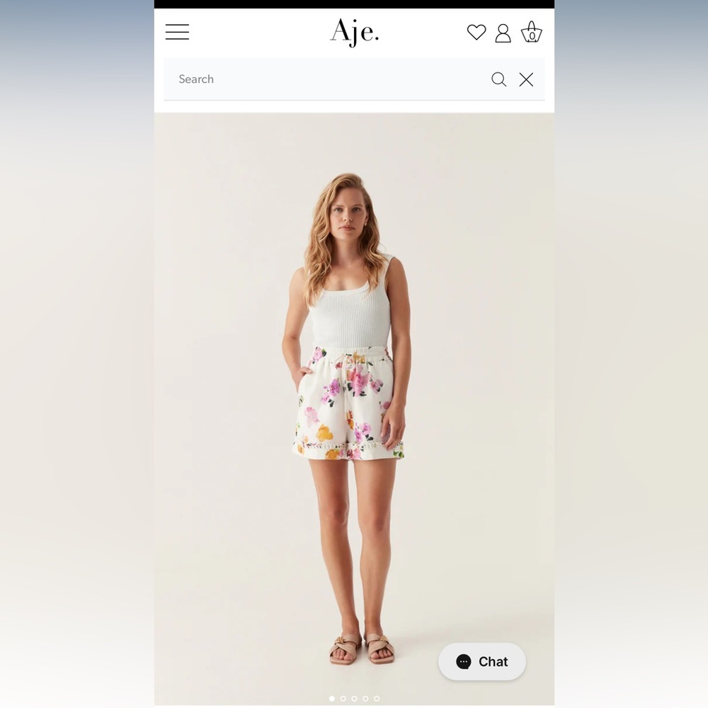 AJE Constance Drawcord Short size 6 (US S)